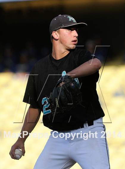 Thumbnail 1 in Temecula Valley vs. Aliso Niguel (CIF-SS D2 Final) photogallery.
