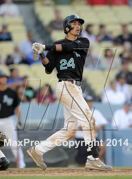 Thumbnail 2 in Temecula Valley vs. Aliso Niguel (CIF-SS D2 Final) photogallery.
