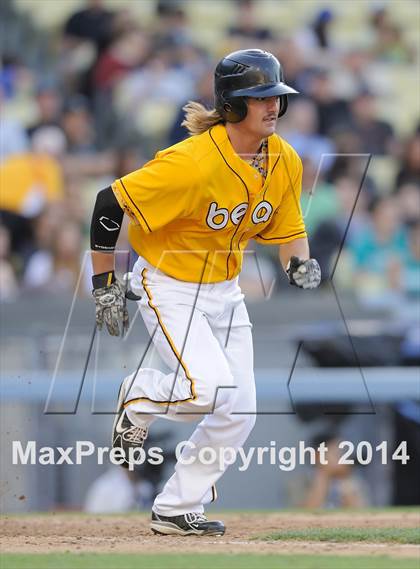 Thumbnail 2 in Temecula Valley vs. Aliso Niguel (CIF-SS D2 Final) photogallery.