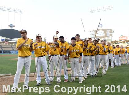 Thumbnail 1 in Temecula Valley vs. Aliso Niguel (CIF-SS D2 Final) photogallery.