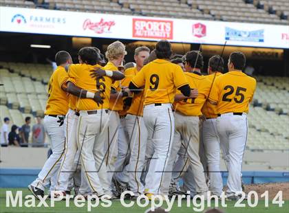 Thumbnail 2 in Temecula Valley vs. Aliso Niguel (CIF-SS D2 Final) photogallery.