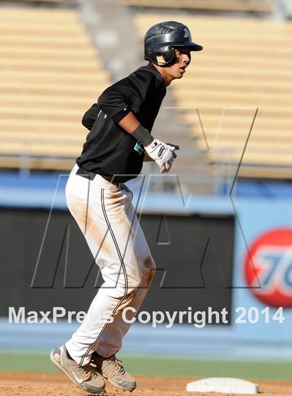 Thumbnail 1 in Temecula Valley vs. Aliso Niguel (CIF-SS D2 Final) photogallery.