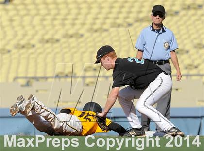 Thumbnail 2 in Temecula Valley vs. Aliso Niguel (CIF-SS D2 Final) photogallery.