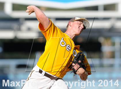 Thumbnail 3 in Temecula Valley vs. Aliso Niguel (CIF-SS D2 Final) photogallery.