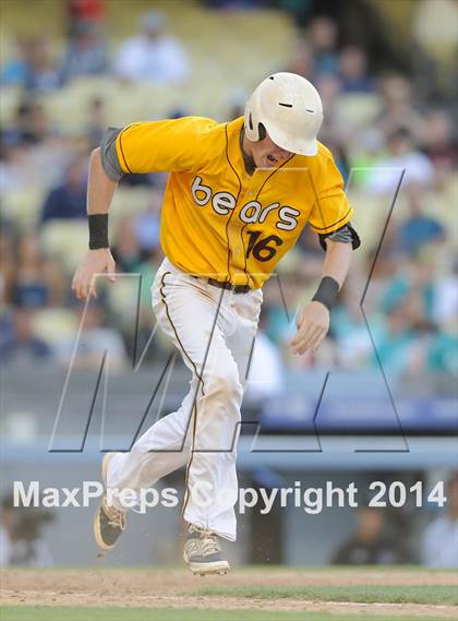 Thumbnail 1 in Temecula Valley vs. Aliso Niguel (CIF-SS D2 Final) photogallery.