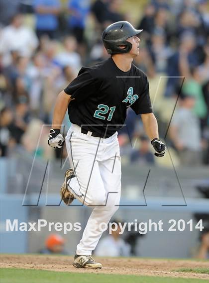 Thumbnail 2 in Temecula Valley vs. Aliso Niguel (CIF-SS D2 Final) photogallery.