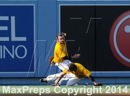 Thumbnail 1 in Temecula Valley vs. Aliso Niguel (CIF-SS D2 Final) photogallery.