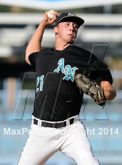 Thumbnail 3 in Temecula Valley vs. Aliso Niguel (CIF-SS D2 Final) photogallery.
