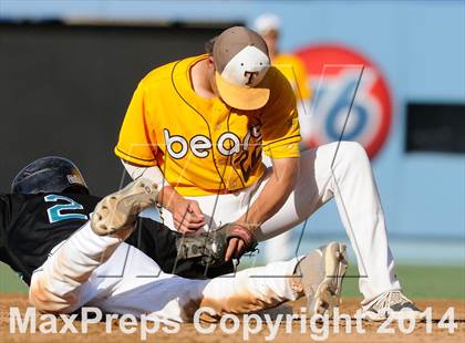 Thumbnail 1 in Temecula Valley vs. Aliso Niguel (CIF-SS D2 Final) photogallery.