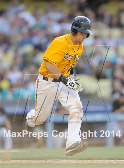 Thumbnail 2 in Temecula Valley vs. Aliso Niguel (CIF-SS D2 Final) photogallery.