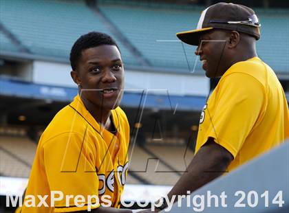 Thumbnail 1 in Temecula Valley vs. Aliso Niguel (CIF-SS D2 Final) photogallery.