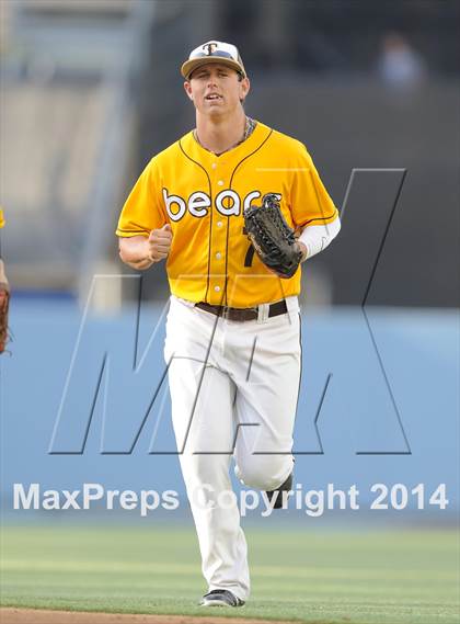 Thumbnail 3 in Temecula Valley vs. Aliso Niguel (CIF-SS D2 Final) photogallery.