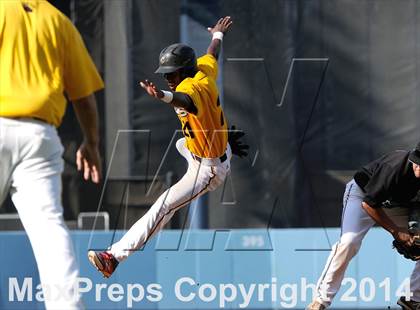 Thumbnail 1 in Temecula Valley vs. Aliso Niguel (CIF-SS D2 Final) photogallery.