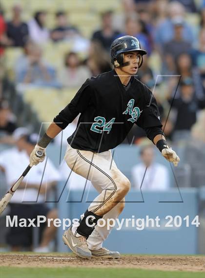 Thumbnail 2 in Temecula Valley vs. Aliso Niguel (CIF-SS D2 Final) photogallery.