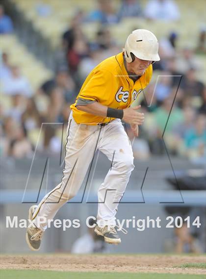 Thumbnail 3 in Temecula Valley vs. Aliso Niguel (CIF-SS D2 Final) photogallery.