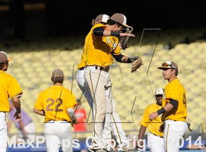 Thumbnail 3 in Temecula Valley vs. Aliso Niguel (CIF-SS D2 Final) photogallery.