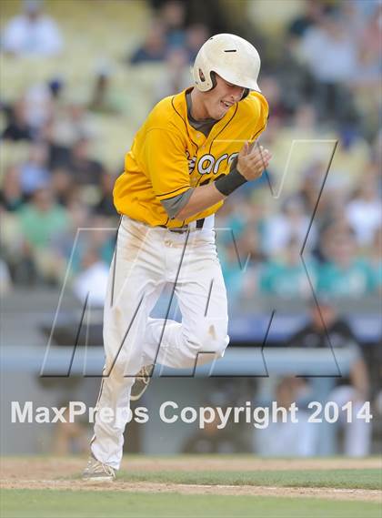 Thumbnail 2 in Temecula Valley vs. Aliso Niguel (CIF-SS D2 Final) photogallery.