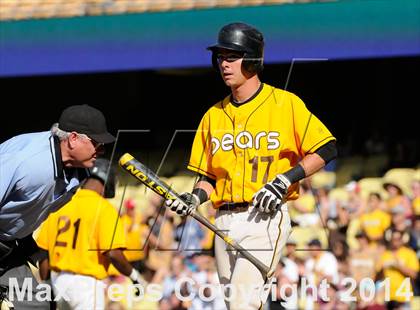 Thumbnail 1 in Temecula Valley vs. Aliso Niguel (CIF-SS D2 Final) photogallery.