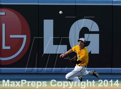 Thumbnail 2 in Temecula Valley vs. Aliso Niguel (CIF-SS D2 Final) photogallery.