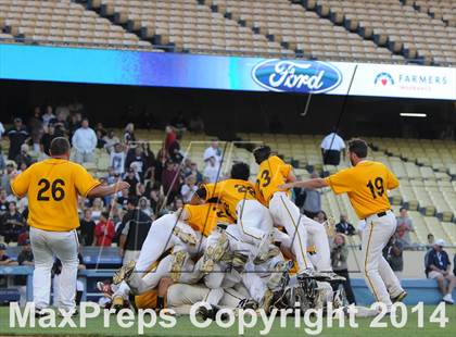 Thumbnail 3 in Temecula Valley vs. Aliso Niguel (CIF-SS D2 Final) photogallery.