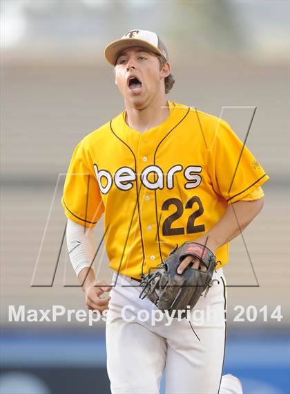 Thumbnail 3 in Temecula Valley vs. Aliso Niguel (CIF-SS D2 Final) photogallery.