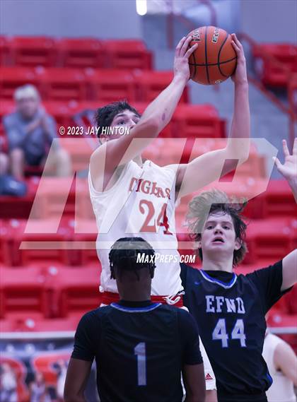 Thumbnail 3 in Georgetown @ Glen Rose photogallery.