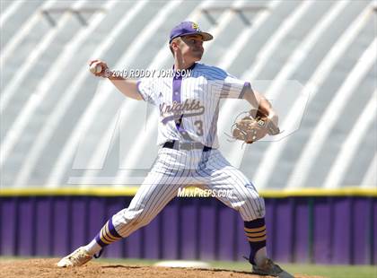 Thumbnail 1 in South Beauregard vs. Kaplan (LHSAA 3A Round 2 Playoff) photogallery.