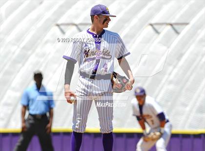 Thumbnail 2 in South Beauregard vs. Kaplan (LHSAA 3A Round 2 Playoff) photogallery.