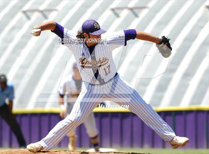 Thumbnail 2 in South Beauregard vs. Kaplan (LHSAA 3A Round 2 Playoff) photogallery.