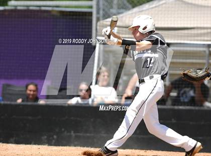 Thumbnail 3 in South Beauregard vs. Kaplan (LHSAA 3A Round 2 Playoff) photogallery.