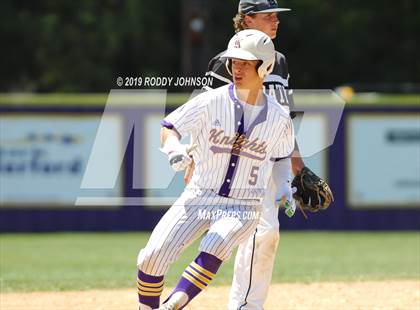 Thumbnail 1 in South Beauregard vs. Kaplan (LHSAA 3A Round 2 Playoff) photogallery.