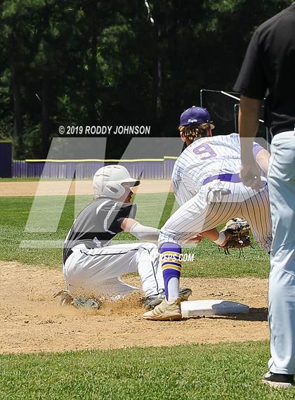 Thumbnail 1 in South Beauregard vs. Kaplan (LHSAA 3A Round 2 Playoff) photogallery.