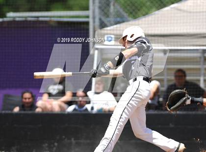 Thumbnail 1 in South Beauregard vs. Kaplan (LHSAA 3A Round 2 Playoff) photogallery.
