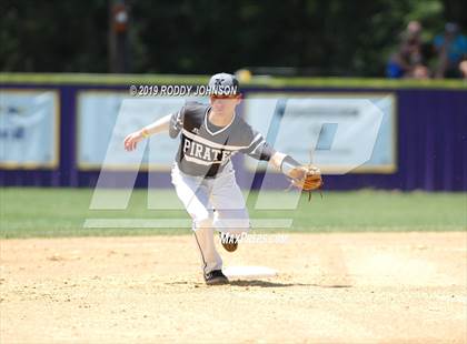 Thumbnail 2 in South Beauregard vs. Kaplan (LHSAA 3A Round 2 Playoff) photogallery.