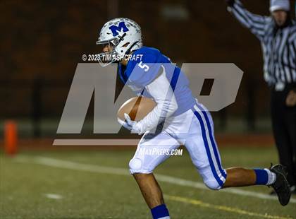 Thumbnail 3 in East Central @ Evansville Memorial (IHSAA 4A Regional Final) photogallery.