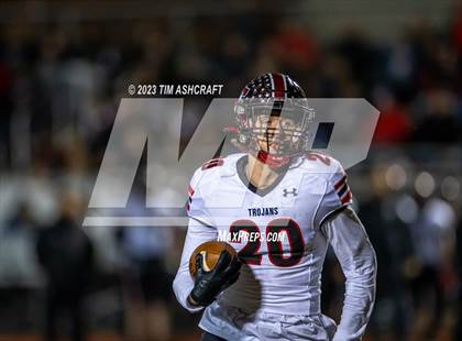 Thumbnail 3 in East Central @ Evansville Memorial (IHSAA 4A Regional Final) photogallery.