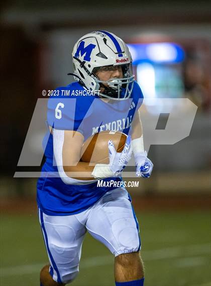 Thumbnail 3 in East Central @ Evansville Memorial (IHSAA 4A Regional Final) photogallery.