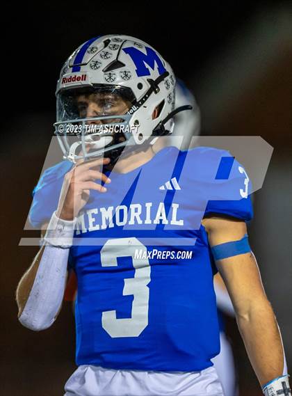 Thumbnail 2 in East Central @ Evansville Memorial (IHSAA 4A Regional Final) photogallery.