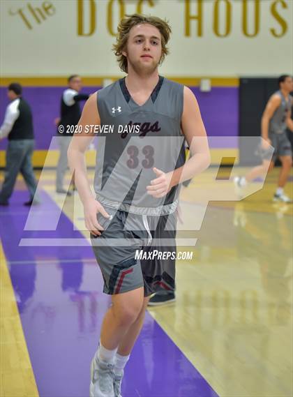 Thumbnail 2 in Desert Ridge vs Queen Creek photogallery.