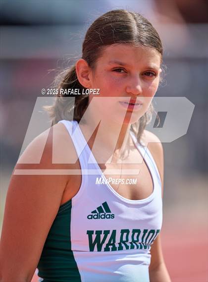 Thumbnail 2 in Rosehill Eagle Relays (4x200M) photogallery.