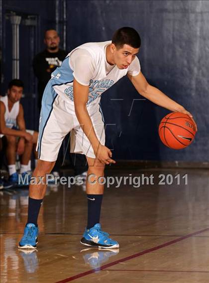 Thumbnail 3 in Sylmar vs. Hollywood (Bell-Jeff Holiday Classic) photogallery.