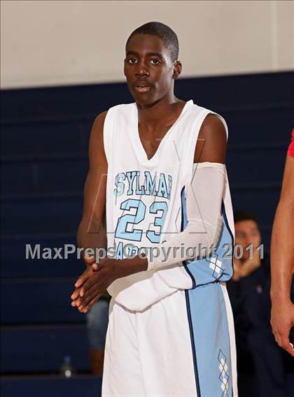 Thumbnail 1 in Sylmar vs. Hollywood (Bell-Jeff Holiday Classic) photogallery.