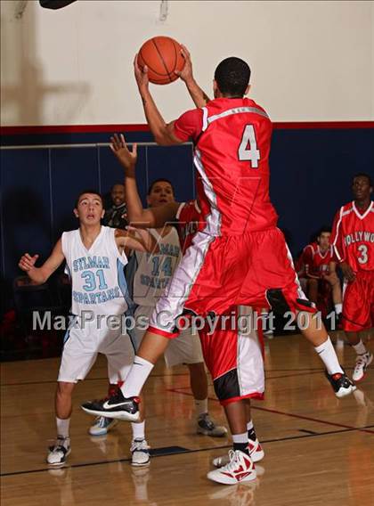 Thumbnail 3 in Sylmar vs. Hollywood (Bell-Jeff Holiday Classic) photogallery.