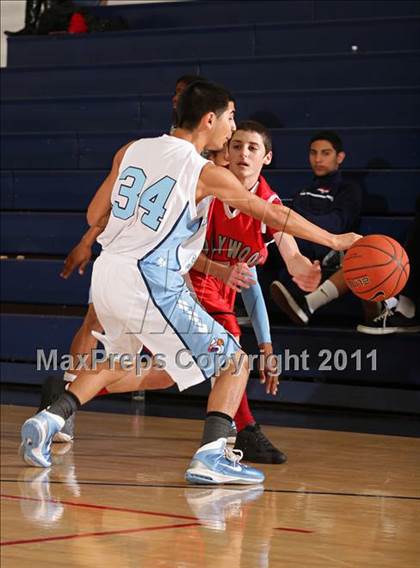 Thumbnail 2 in Sylmar vs. Hollywood (Bell-Jeff Holiday Classic) photogallery.