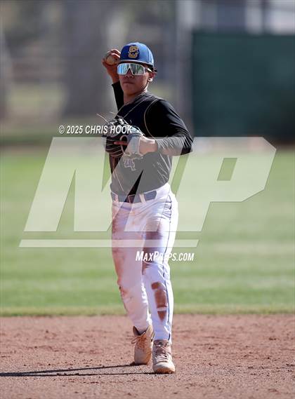 Thumbnail 2 in Yuma vs Sahuarita (Lancer Baseball Classic) photogallery.