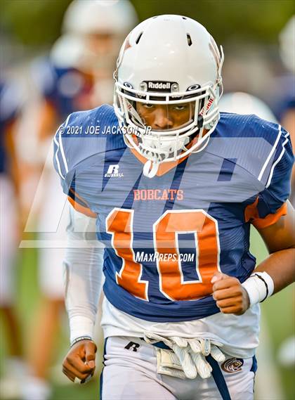 Thumbnail 3 in Salpointe Catholic @ Cienega photogallery.
