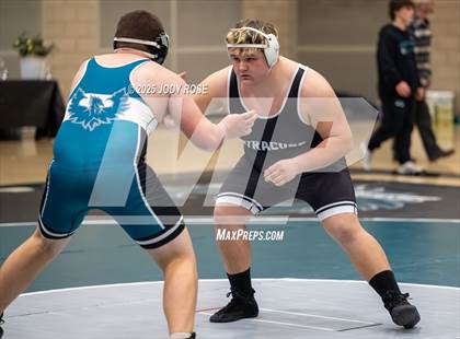 Thumbnail 1 in Farmington vs Syracuse photogallery.