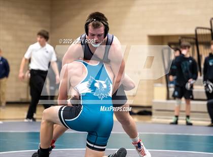Thumbnail 1 in Farmington vs Syracuse photogallery.