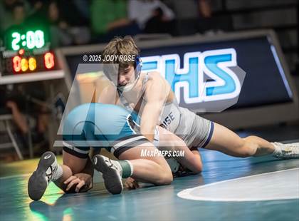 Thumbnail 2 in Farmington vs Syracuse photogallery.