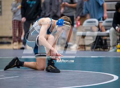 Thumbnail 1 in Farmington vs Syracuse photogallery.